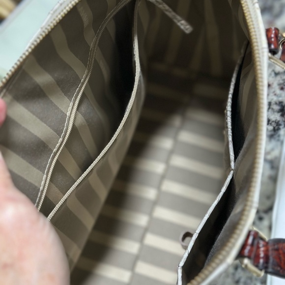 BRAHMIN SEASHELL MEDIUM DUXBURY PURSE/SHOULDER BAG - Picture 6 of 9